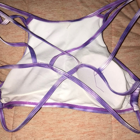 Halter top bikini set - Picture 3 of 4